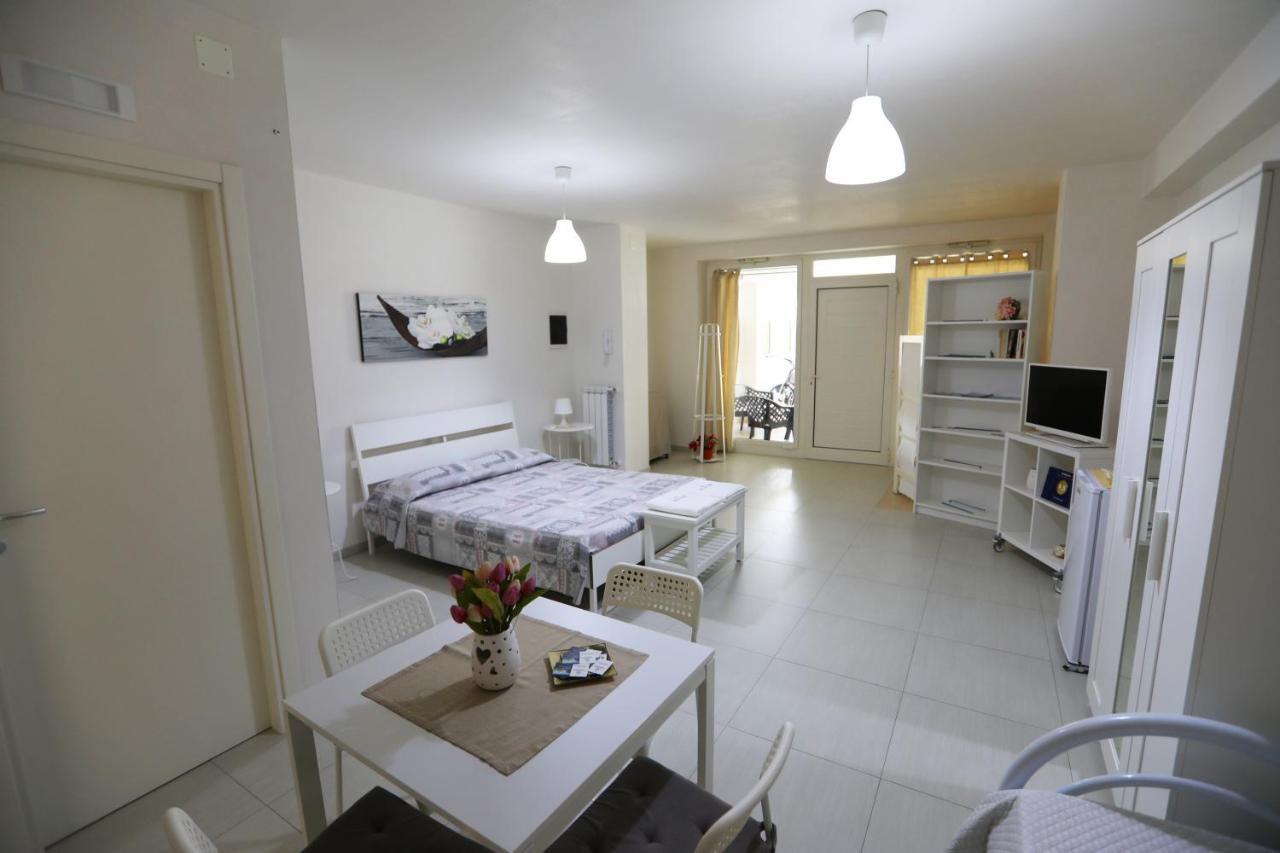 Casa Mascagni Hotel โปลีญาโนอามาเร ภายนอก รูปภาพ