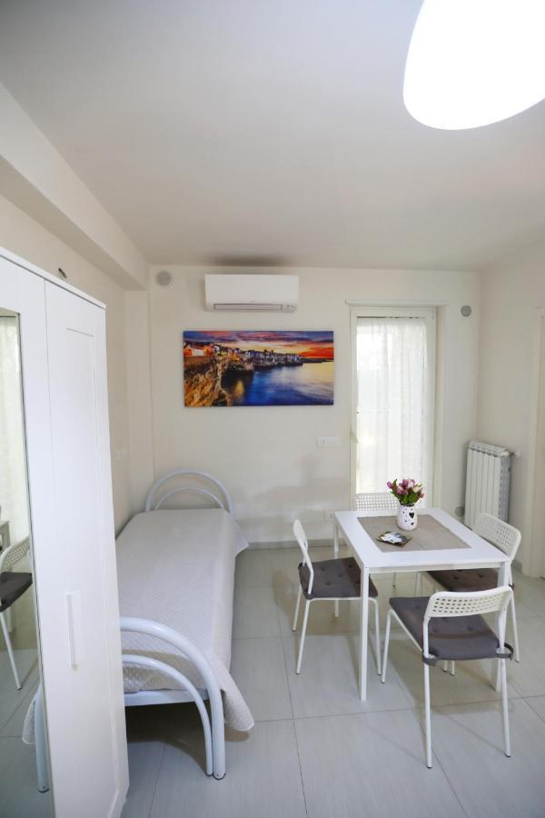 Casa Mascagni Hotel โปลีญาโนอามาเร ภายนอก รูปภาพ